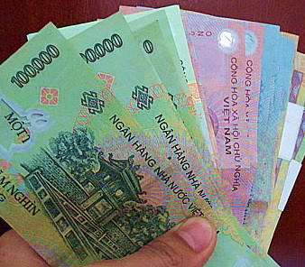 Nghịch lý trên thị trường lãi suất ảnh 1