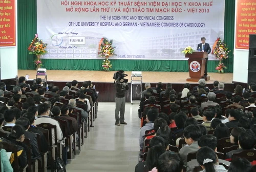 2 hội nghị khoa học tại ĐH Y Dược Huế