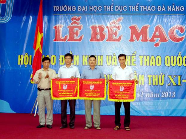 Kết thúc Hội thao, BTC đã trao 66 bộ HC cho các đoàn về tham dự Kết thúc Hội thao, BTC đã trao 66 bộ HC cho các đoàn về tham dự