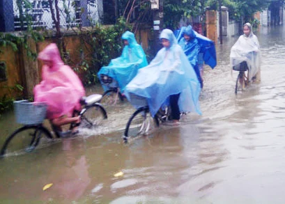 Tránh bão HaiYan - Thanh Hóa, Hải Phòng, Quảng Ninh cho HS nghỉ học ngày 11/11