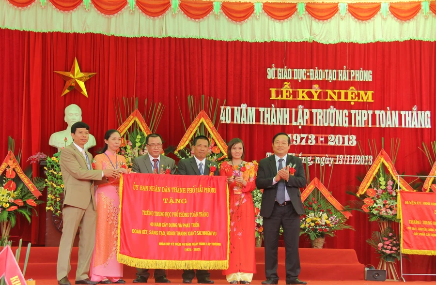 40 năm tự hào của Trường THPT Toàn Thắng (Hải Phòng)