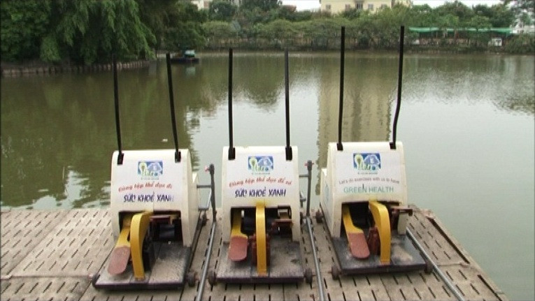 Hồ Hà Nội kêu cứu