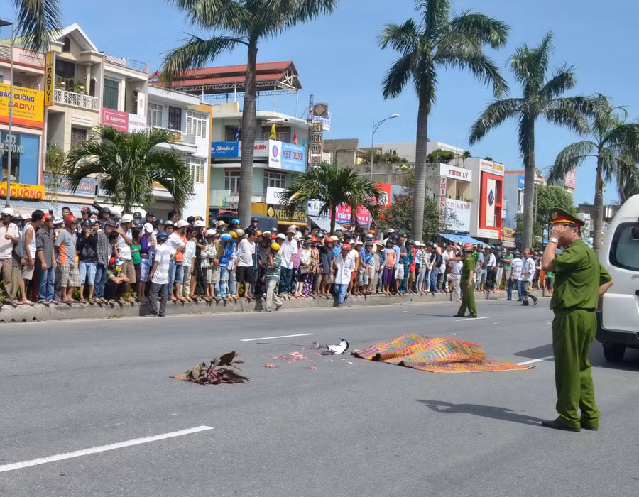 Tai nạn thương tâm, 2 nữ sinh viên tử vong tại chỗ