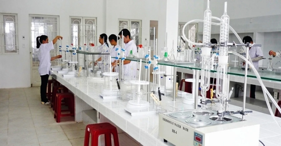 Nghiên cứu khoa học – Sinh viên còn thiếu tự tin