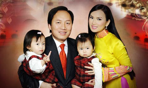 Hà Phương có được cuộc sống viên mãn bên tỷ phú người Mỹ gốc Việt Hà Phương có được cuộc sống viên mãn bên tỷ phú người Mỹ gốc Việt