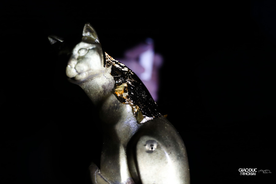 Vàng lá được sử dụng trong quá trình chế tác