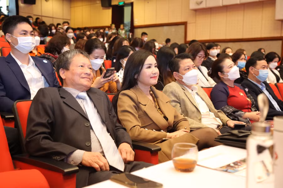 Các khách mời tham dự chương trình