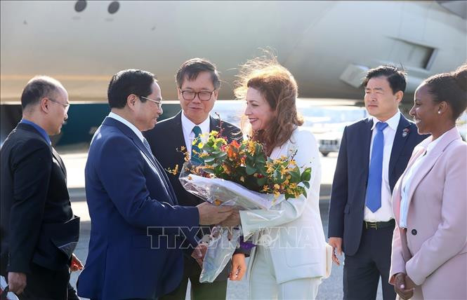Thủ tướng tới Hoa Kỳ bắt đầu tham dự Tuần lễ Cấp cao ĐHĐ LHQ Khóa 78