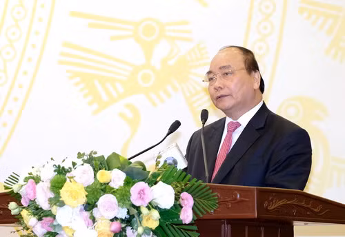 Thủ tướng Chính phủ Nguyễn Xuân Phúc phát biểu tại hội nghị