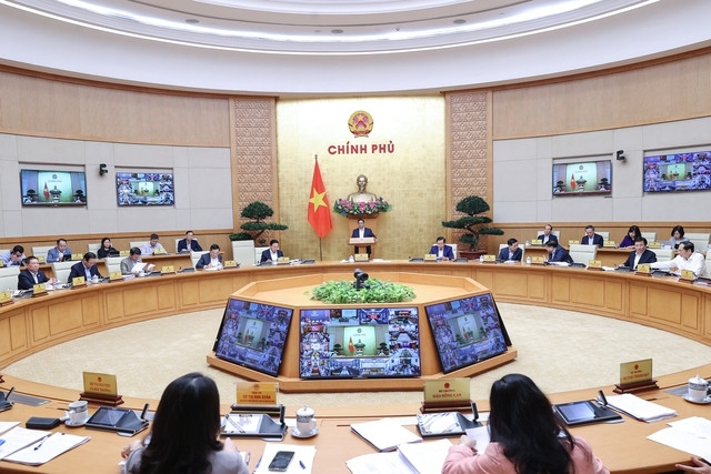 Thủ tướng chủ trì Hội nghị trực tuyến Chính phủ với địa phương về tình hình KTXH - Ảnh: VGP/Nhật Bắc Thủ tướng chủ trì Hội nghị trực tuyến Chính phủ với địa phương về tình hình KTXH - Ảnh: VGP/Nhật Bắc