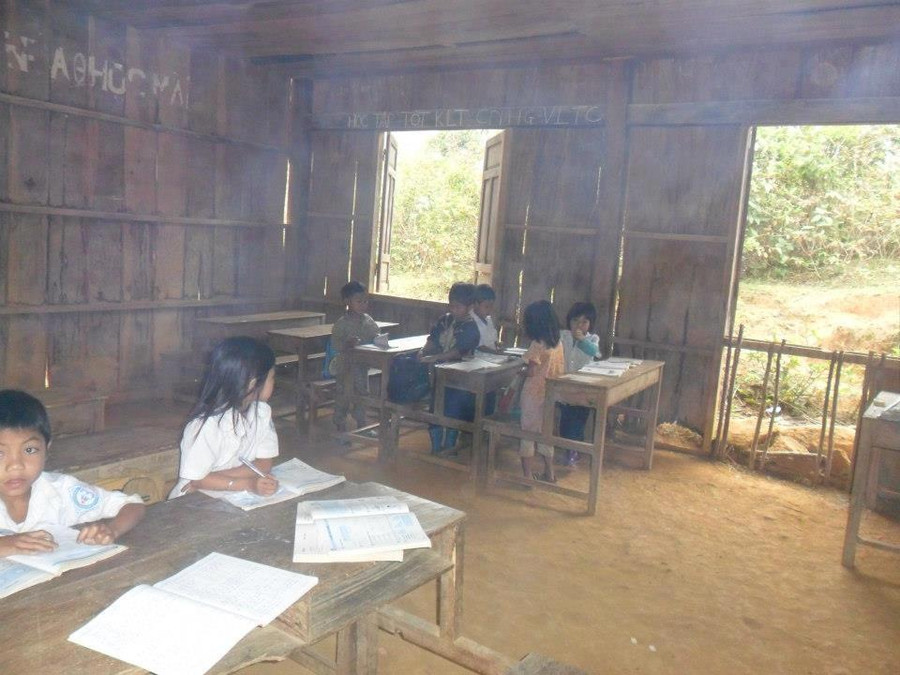 Một lớp học ở trường tiểu học Ch’Ơm Một lớp học ở trường tiểu học Ch’Ơm