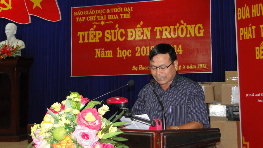 Ông Trịnh Xuân Thủy - PCT huyện Đạ Huoai phát biểu Ông Trịnh Xuân Thủy - PCT huyện Đạ Huoai phát biểu