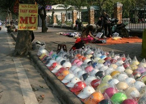 70% mũ bảo hiểm xe máy là mũ giả