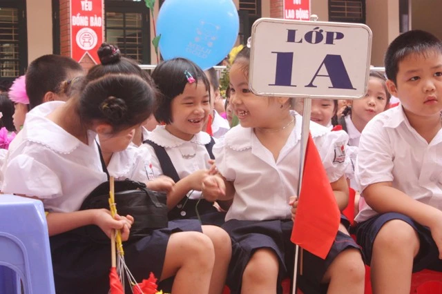 15/8: Học sinh Hà Nội tựu trường