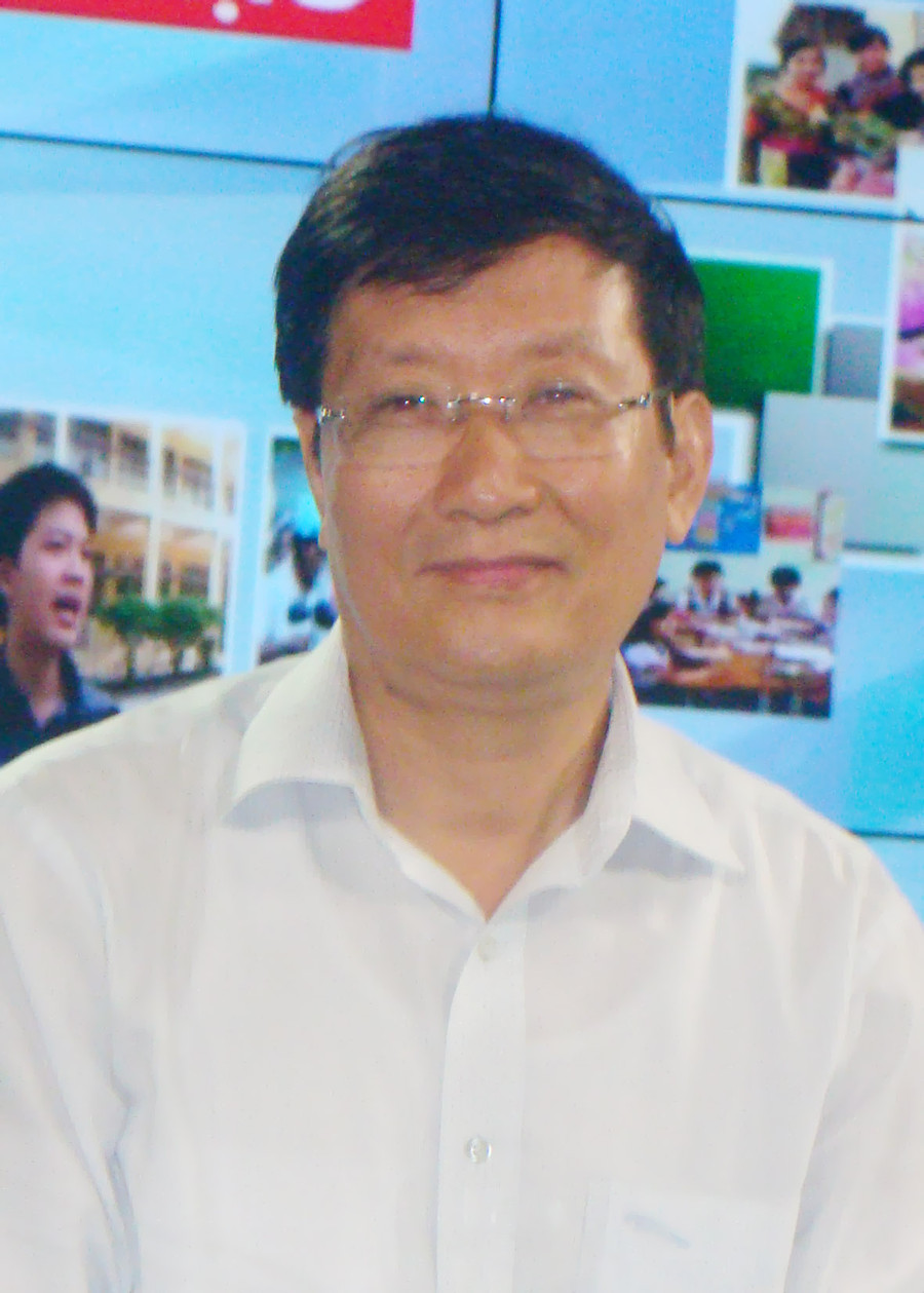 PGS.TS Nguyễn Thế Khôi PGS. TS Mai Sĩ Tuấn