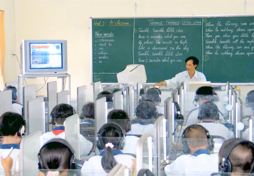 Không khí đầu năm học mới khắp nơi hết sức phấn khởi vì bộ mặt trường lớp được quan tâm đầu tư