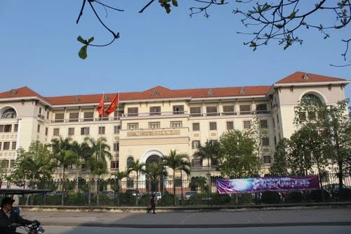 Không cho Đại học Y Hà Nội tuyển 150 chỉ tiêu ngoài ngân sách