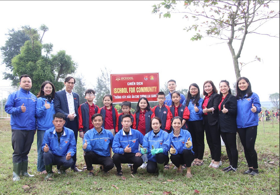 Hoạt động nằm trong chuỗi chương trình "iSchool For Community" giai đoạn 2. Hoạt động nằm trong chuỗi chương trình "iSchool For Community" giai đoạn 2.