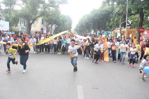 Tăng tốc ngay từ phút đầu tiên Tăng tốc ngay từ phút đầu tiên