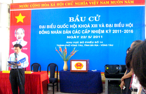 Giai đoạn nước rút phục vụ ngày hội toàn dân ảnh 1 Phổ biến quy chế bầu cử cho các cử tri