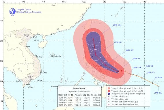 Bão Songda giật cấp 16 trên biển Đông