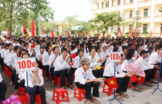 8 nội dung trọng tâm hoàn thành nhiệm vụ năm học 2010-2011