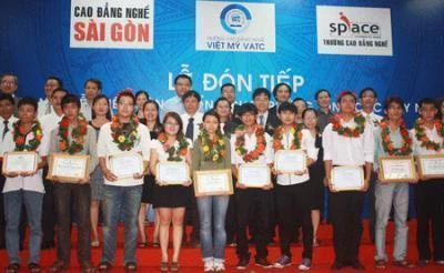 10 thí sinh lọt vào chung kết Microsoft Office World Champions 2011