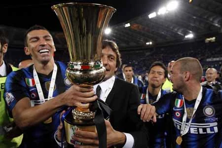 Eto"o lập cú đúp, Inter vô địch Coppa Italia