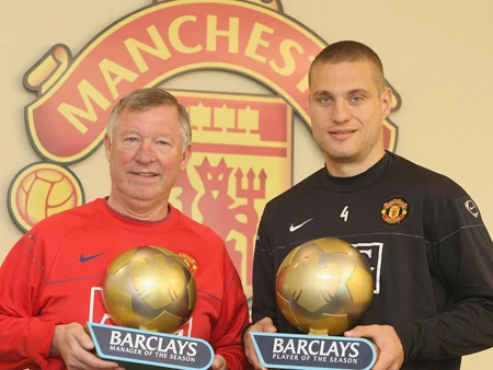 Sir Alex và cậu học trò Vidic được vinh danh tại Premier League