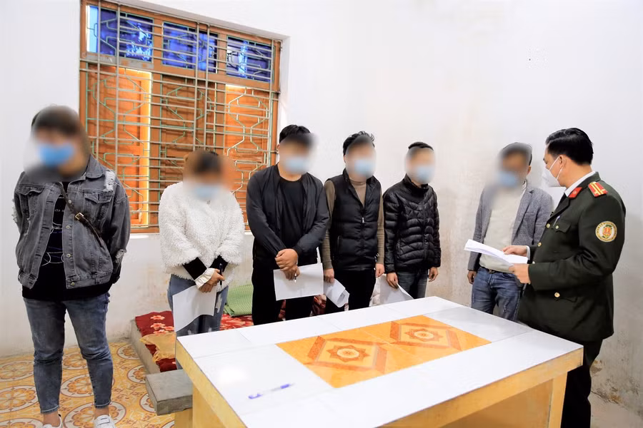 6 người Trung Quốc nhập cảnh trái phép vào Việt Nam.