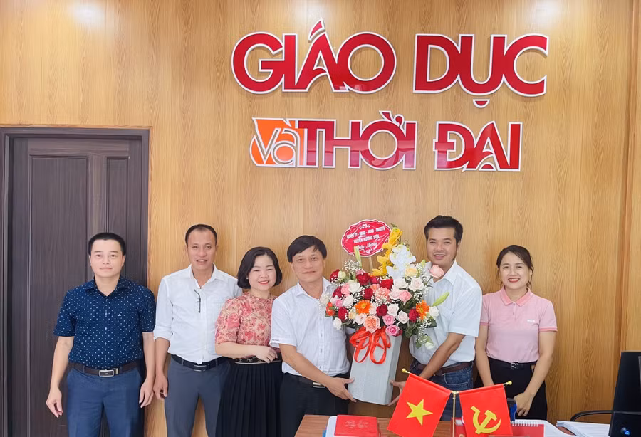 UBND huyện Hương Sơn.