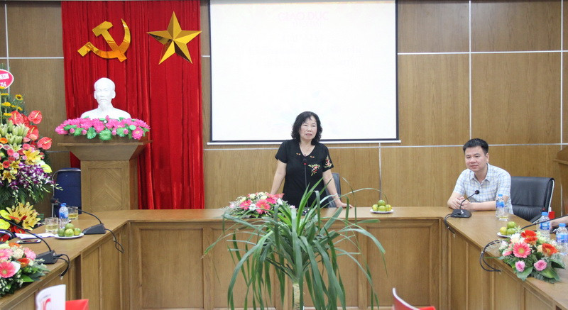 Bà Vũ Thị Yên phát biểu tại buổi gặp mặt Bà Vũ Thị Yên phát biểu tại buổi gặp mặt