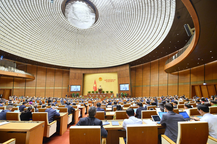 Toàn cảnh phiên họp. Toàn cảnh phiên họp.