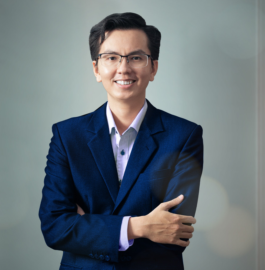 Thầy La Thành Triết.