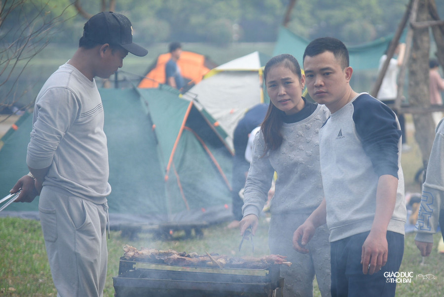 Tại đây không gian rộng nên không chỉ các gia đình mà các bạn trẻ cũng lựa chọn đến để vui chơi. Tại đây không gian rộng nên không chỉ các gia đình mà các bạn trẻ cũng lựa chọn đến để vui chơi.