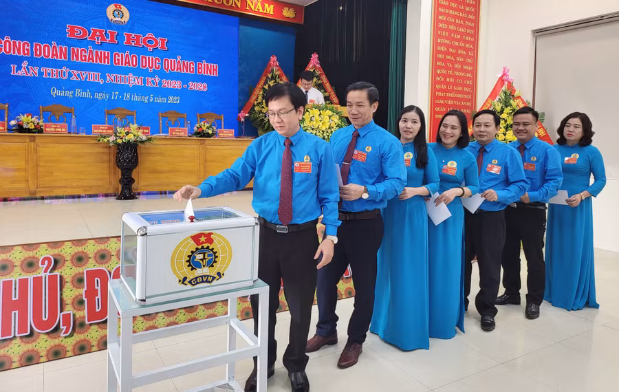 Đại hội đã bầu Ban chấp hành nhiệm kỳ 2023-2028 gồm 15 người.