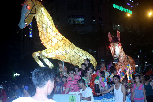 Mộ cỗ xe song mã