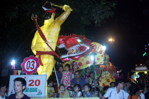 Một mô hình mô tả truyện cổ tích Thạch Sanh đánh Trăn tinh