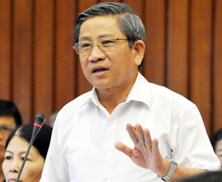 GS.TS Nguyễn Minh Thuyết: Phải yêu người, yêu nghề mới có thể truyền cảm hứng. GS.TS Nguyễn Minh Thuyết: Phải yêu người, yêu nghề mới có thể truyền cảm hứng.