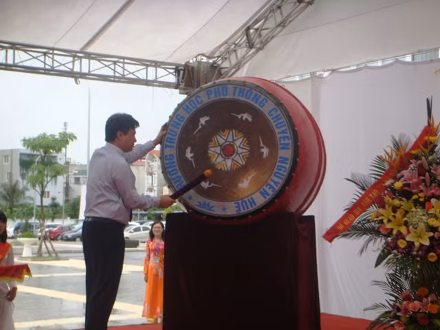 Năm học mới mừng đón ngôi trường mới