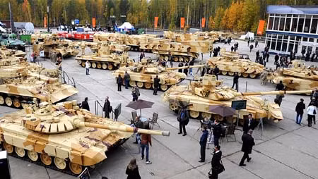 Nga phô diễn dàn vũ khí cực "khủng"