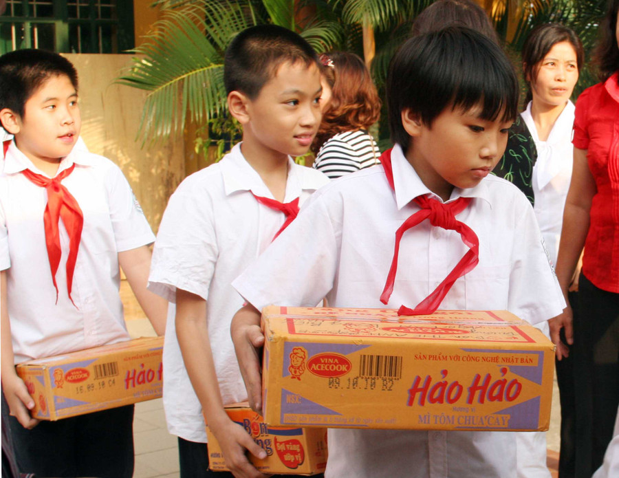 Các chương trình tình nguyện giúp học sinh phát triển khả năng ứng xử và trách nhiệm với xã hội