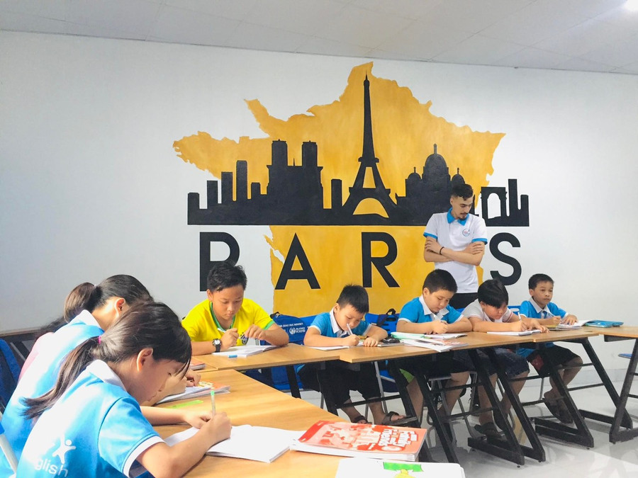 Học viên tham gia học tập tại NewSky.