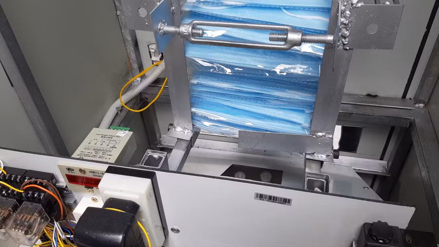 Cây "ATM khẩu trang" duy nhất tại Hà Nội chính thức hoạt động ảnh 2