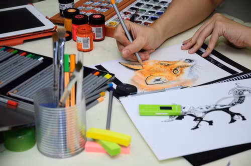 Cần một tác phong làm việc chuyên nghiệp luôn mang tới sự tin, sự thoải mái và ấn tượng lâu dài. Ảnh minh họa/internet