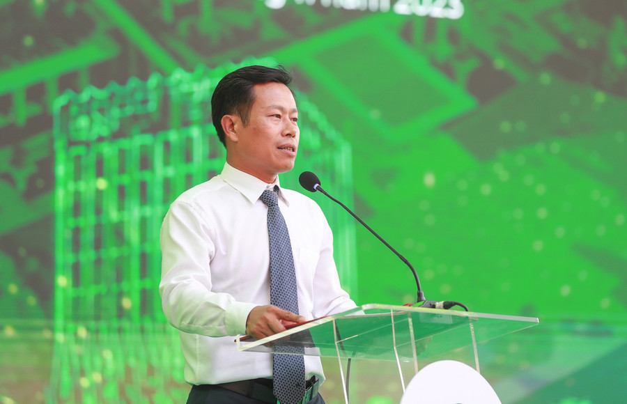 GIám đốc ĐHQGHN Lê Quân phát biểu tại Hội nghị. GIám đốc ĐHQGHN Lê Quân phát biểu tại Hội nghị.