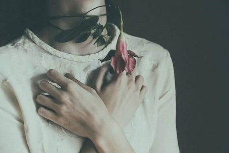 Phía sau một người đàn bà mạnh mẽ… - Ảnh 3 Phia sau mot nguoi dan ba manh me… - Anh 3