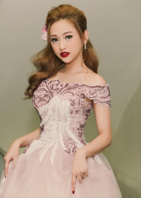 Thúy Vi Thuy Vi