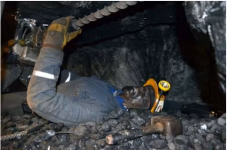 Hay doc bai viet nay neu ban dang muon nghi viec vi cam thay qua vat va - Anh 12