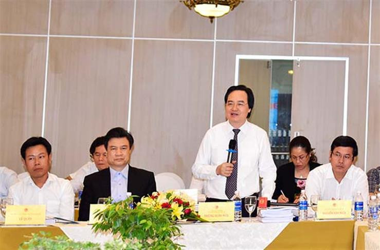 Bộ trưởng Phùng Xuân Nhạ tiếp thu, giải trình một số nội dung trong dự thảo Luật Giáo dục Bộ trưởng Phùng Xuân Nhạ tiếp thu, giải trình một số nội dung trong dự thảo Luật Giáo dục